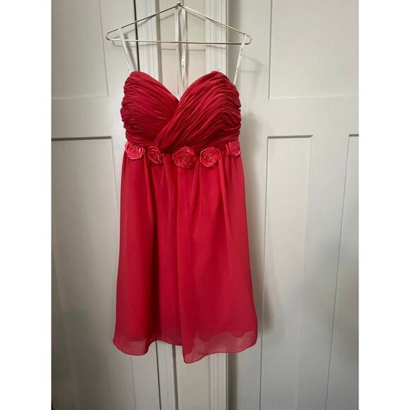PRETTY MAIDS BRIDESMAID DRESS SLEEVELESS ROSETTE PRINCESS HEM  WOMENS SIZE 10 - Picture 1 of 12